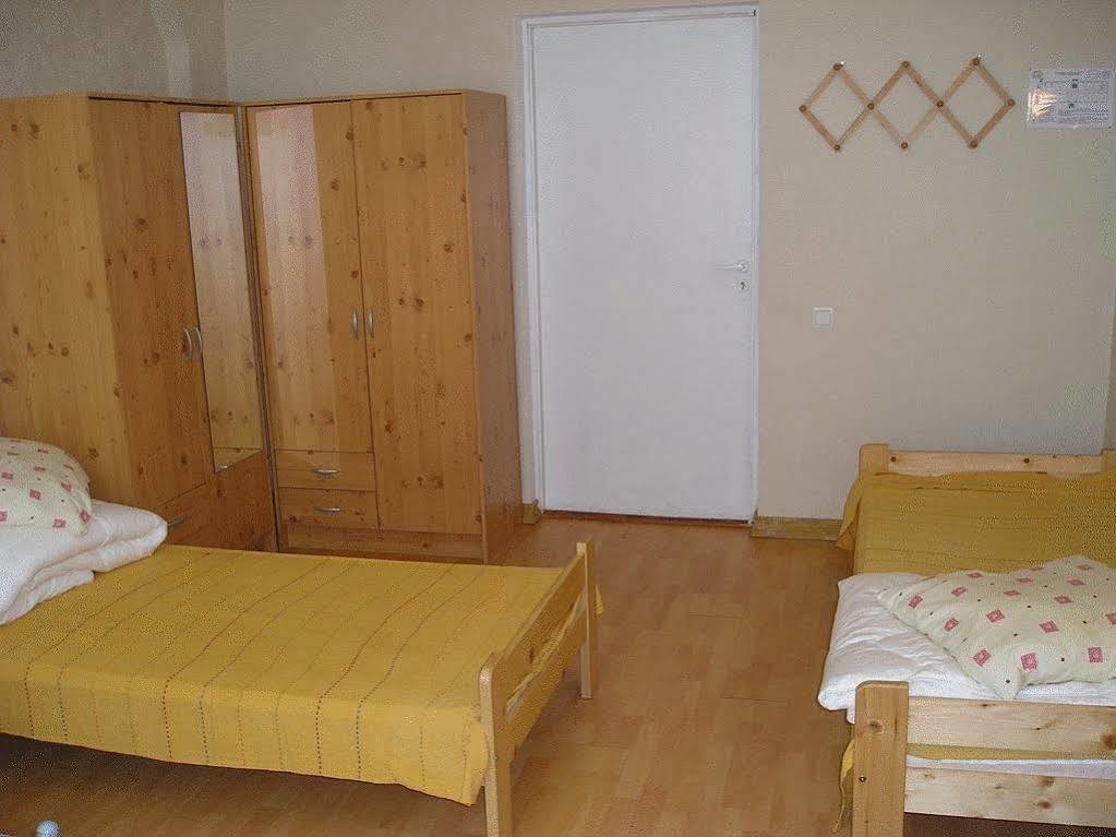 Happy Hostel Riga Exterior photo